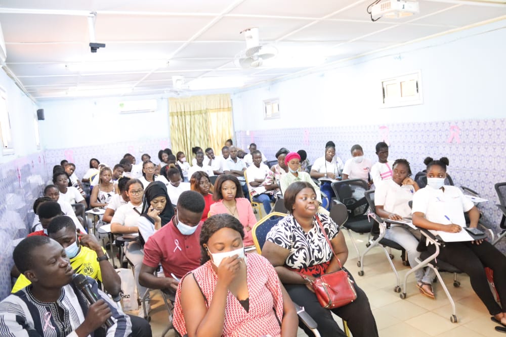 Le pannel au profit des étudiants de l'ISSH a été animé par Dr.DIALLO de JHPIEGO &amp; Soumeiya de l'AEM-USTA. Partager les informat@ est nécessaire mais le véritable combat commence par l'applicat@.
<a href="/ZDjamira/">Djamira Zorom</a> <a href="/DJIGUEMDEWendp1/">Nicolas DJIGUEMDE</a> <a href="/ZTougma/">Zonahatou Tougma</a> <a href="/ashafrique/">Asha</a> <a href="/l_humanitaire1/">L’Humanitaire 🌍</a> <a href="/HuguFlavieNARE/">NARE Hugue Flavien</a>