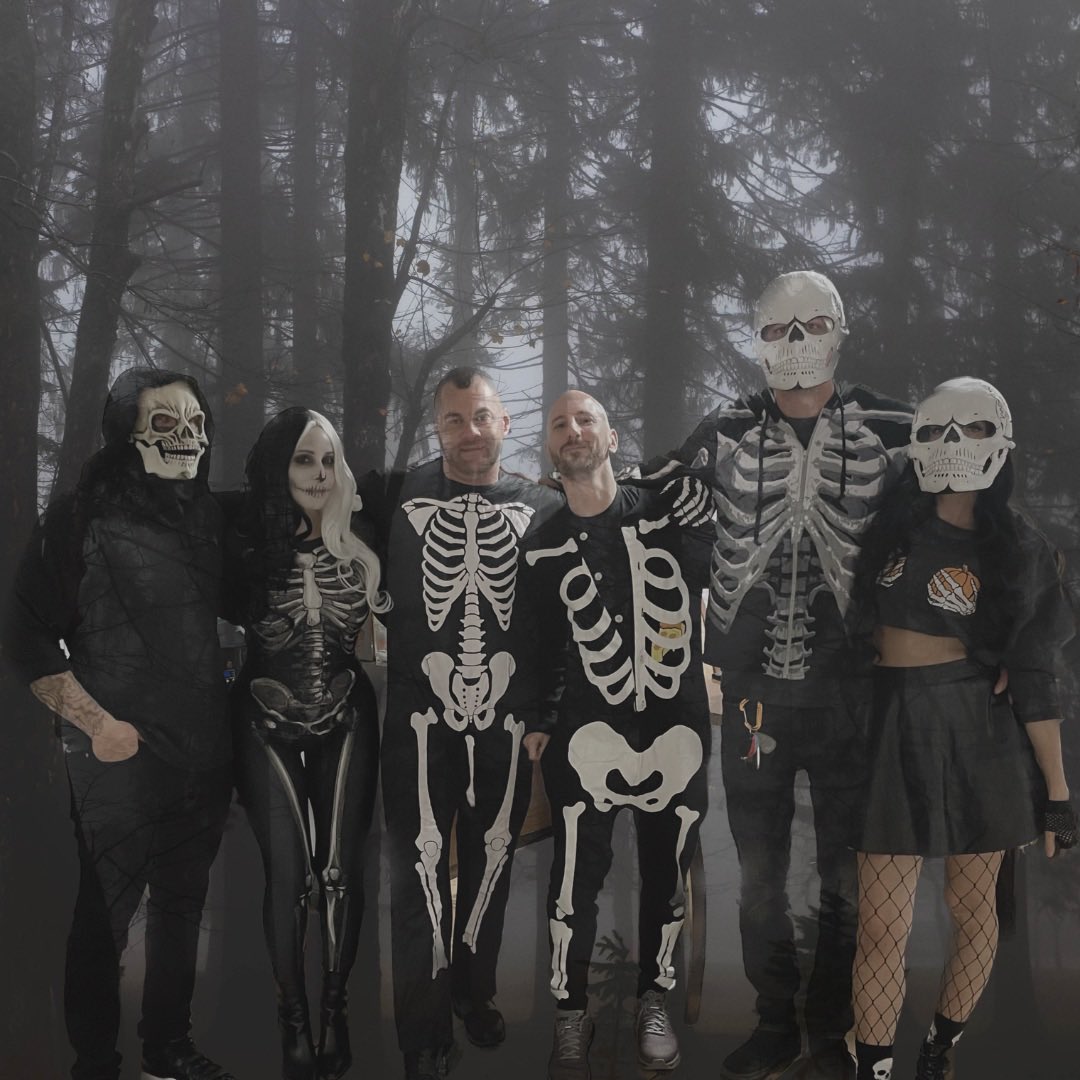 jilldivito's tweet photo. #SkeletonCrew 💀 https://t.co/cljiVrU7Mf