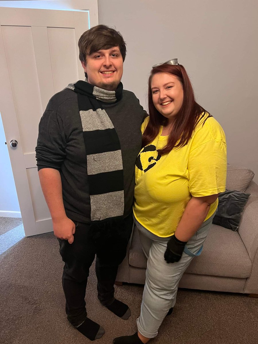 MrsHampsonMaths's tweet photo. Just a man and his minion 🍌 https://t.co/0tl1Pr8q6f