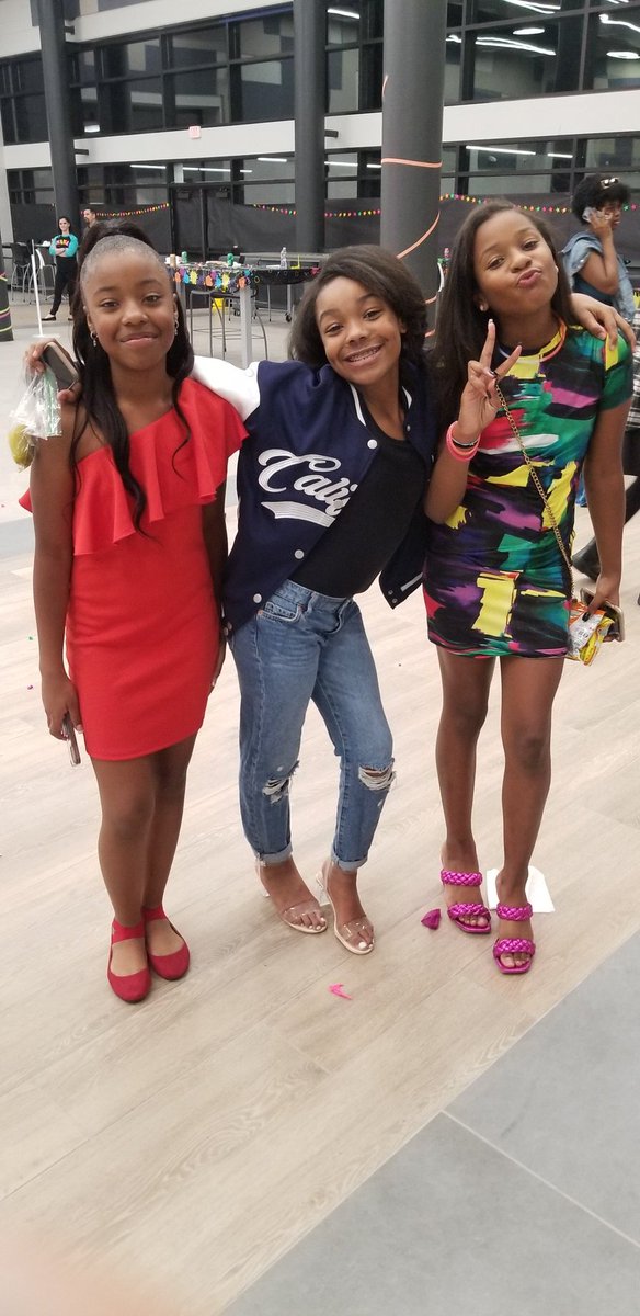 ARMSChoir's tweet photo. The Legacy Dance was a blast! "Neon Nights" was a memorable experience!  ARMS Choir students showed up and showed out!!!

@HumbleISD_ARMS #NeonNights #LegacyDance https://t.co/1QiZ24lAzB