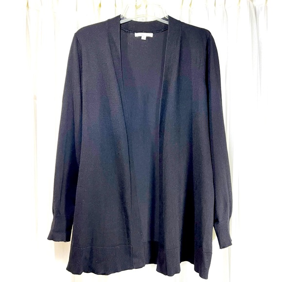 PoshingBySami's tweet photo. So good I had to share! Check out all the items I'm loving on @Poshmarkapp #poshmark #fashion #style #shopmycloset #89thmadison #fortherepublic #derekheart: https://t.co/XKRv09LY8f https://t.co/rBo2jiNV8T