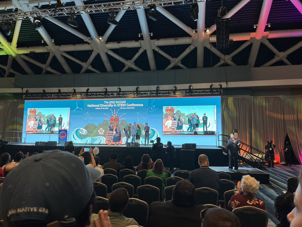 AntoninkaAnita's tweet photo. How awesome to close SACNAS with an inspiring talk from our Puerto Rican leader! Muchas gracias @NAUPresident for caring and carving the path to support our BIPOC students!  Proud to be from NAU, and proud to be a part of the @NAU_SACNAS community! https://t.co/GESmjBRSr7