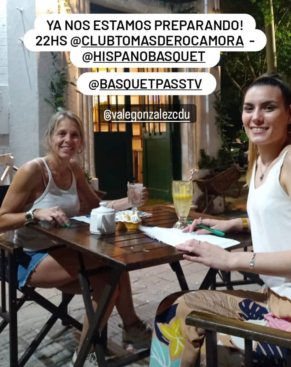 Antonella Davini relatará.
Valeria González comentará.
Primera dupla femenina en transmitir un partido masculino de Liga: <a href="/ClubRocamora/">Tomas de Rocamora</a> vs. <a href="/HispanoBasquet/">Hispano Americano</a> , a las 22 hs. por @basquetpasstv .