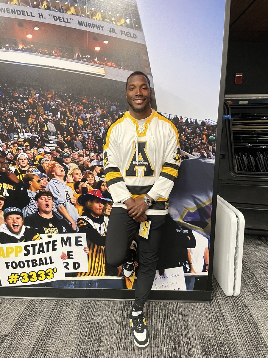 21DM_ERA's tweet image. Mountaineers Win! 
Homecoming Vibes! #AppState