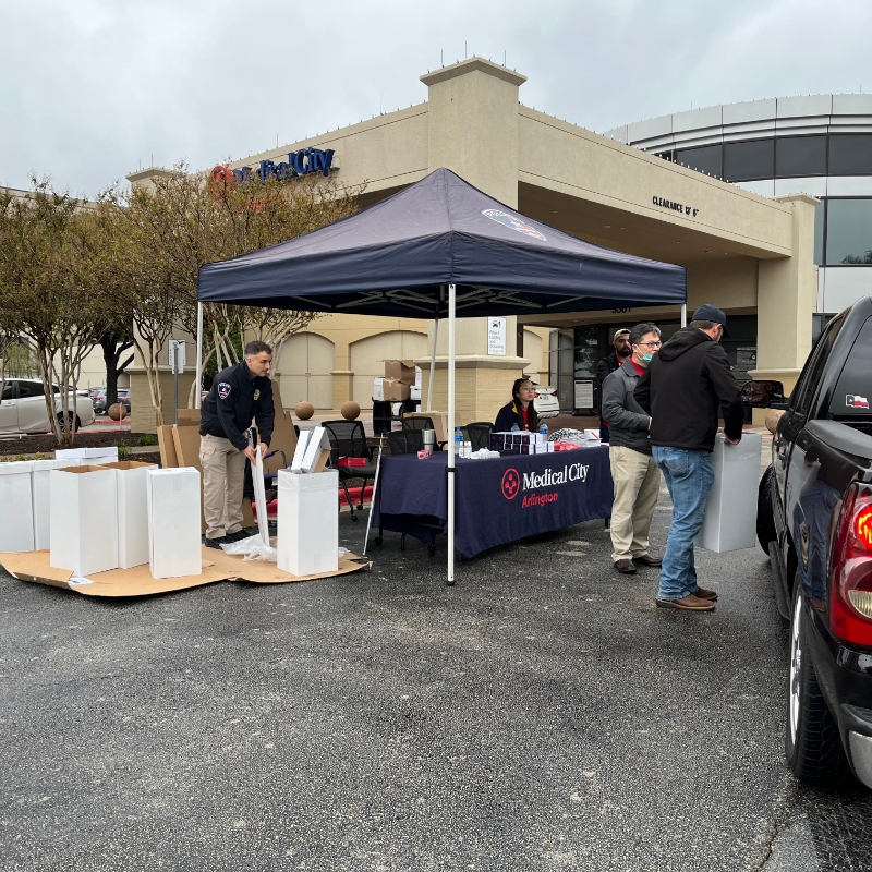 Thanks to <a href="/ArlingtonPD/">Arlington, TX Police</a>  and everyone who dropped off unused and expired medications at our <a href="/DEAHQ/">DEA HQ</a> National Drug Take Back Day event. We collected 18 boxes. Thank you for joining in the fight against opioid and drug misuse and abuse.
#HealthierTomorrows #TakeBackDay