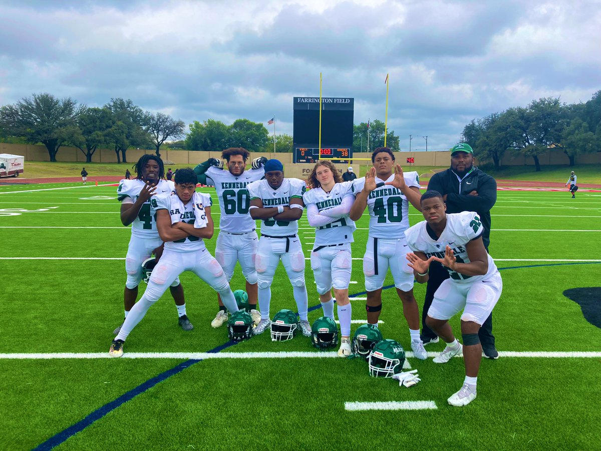 big_dub95's tweet photo. Best defensive in the state!! @poasautu @DanielJ_Cooper @Zaymo2cold @KHS_WILDCATS https://t.co/2AfDA3GuJu