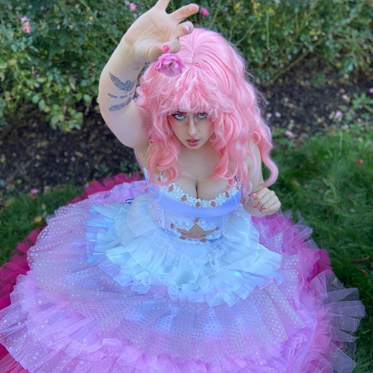 tenhotmen's tweet image. #halcon2022 SLAYING THE DAY AWAY