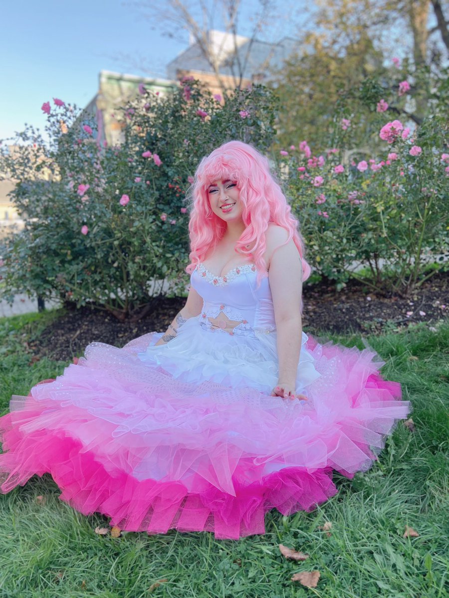 tenhotmen's tweet image. #halcon2022 SLAYING THE DAY AWAY