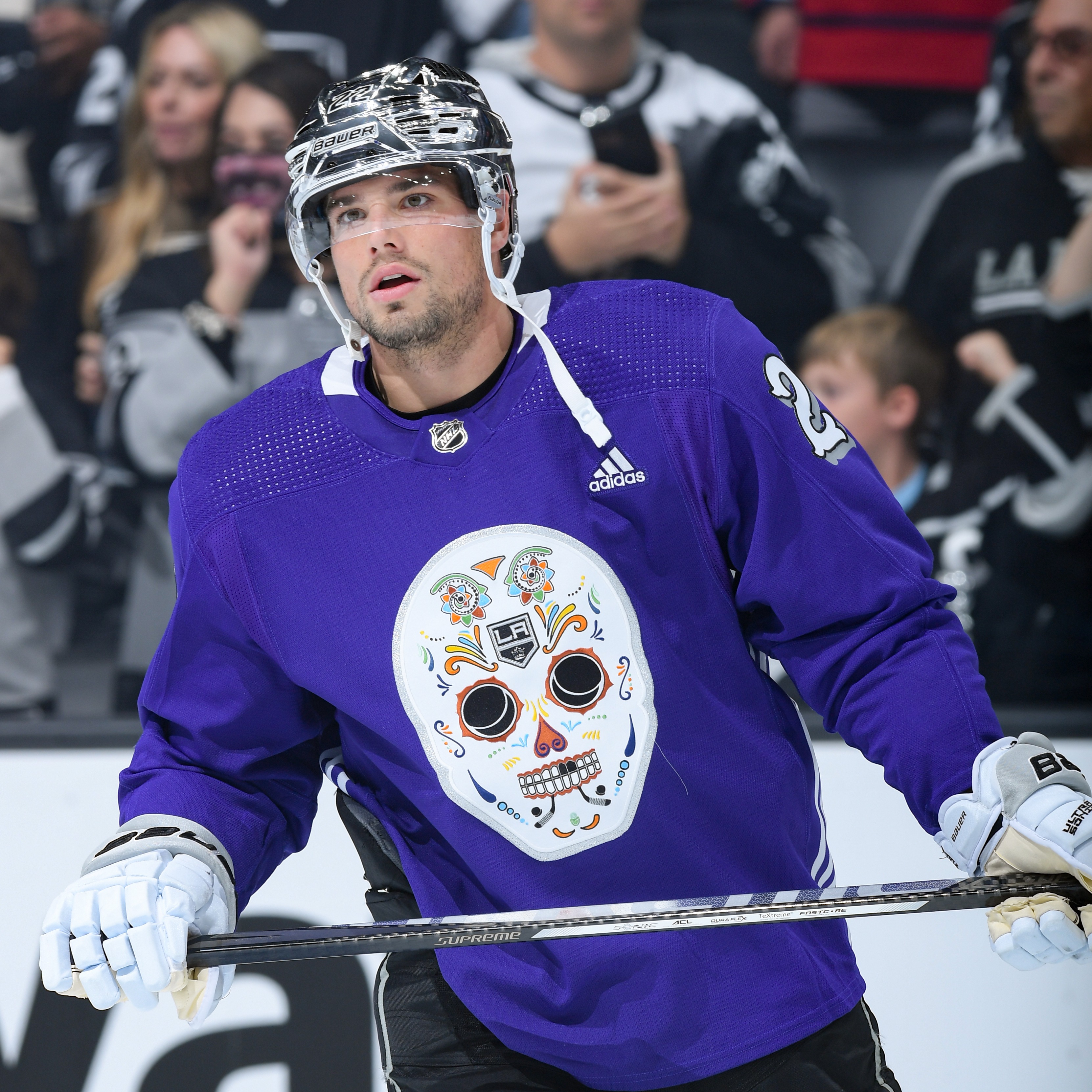 NHL on X: Bringing another set of incredible themed warmup jerseys to your  feed! 👏 Tonight, we have the @LAKings with a gorgeous setup as they  celebrate Día de los Muertos! 💀