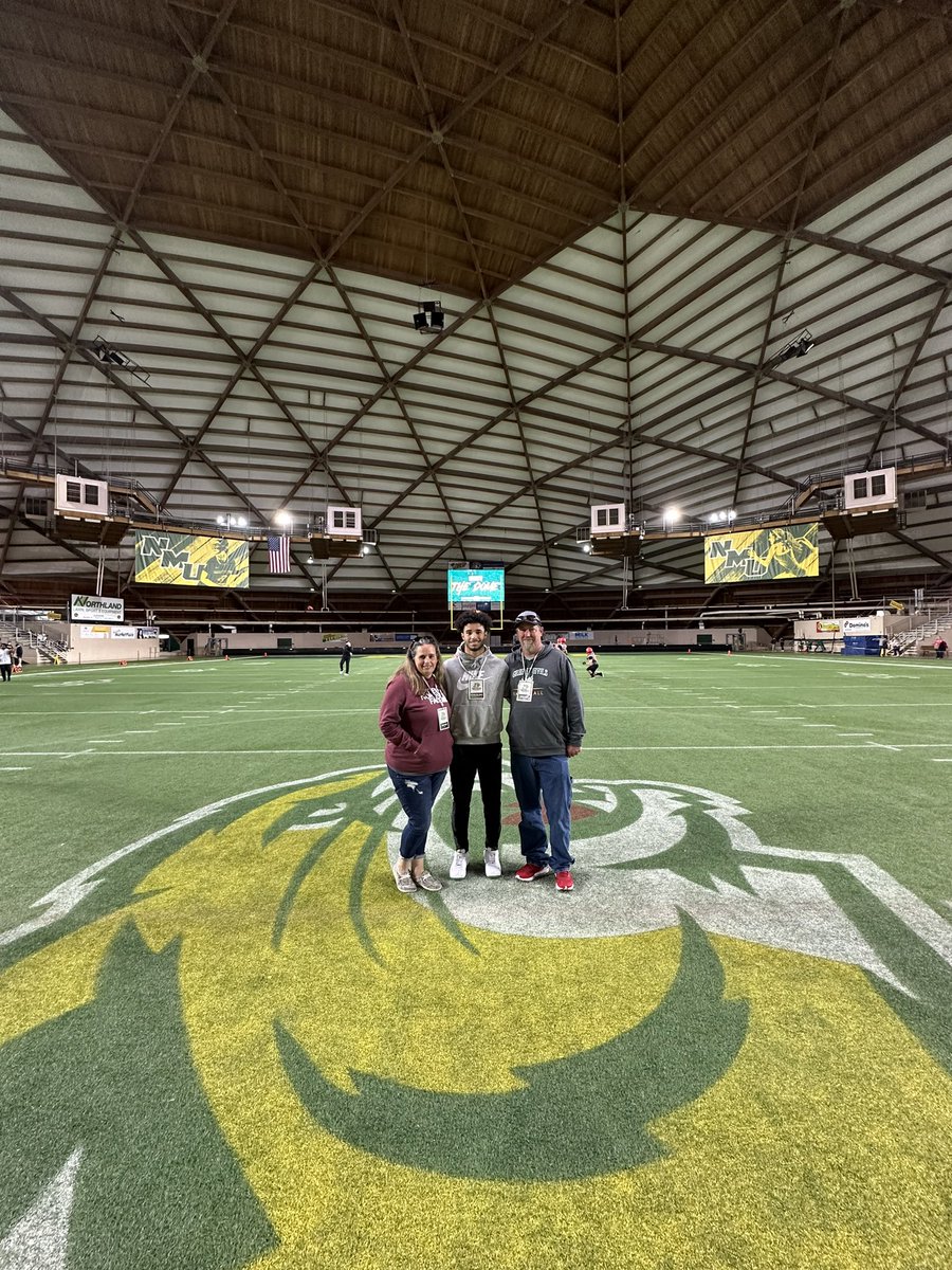 HollowayKeyvon's tweet photo. Had a great game-day visit to @NMU_Football thank you @CoachBobDunnJr for having me! https://t.co/wqI15NfExW