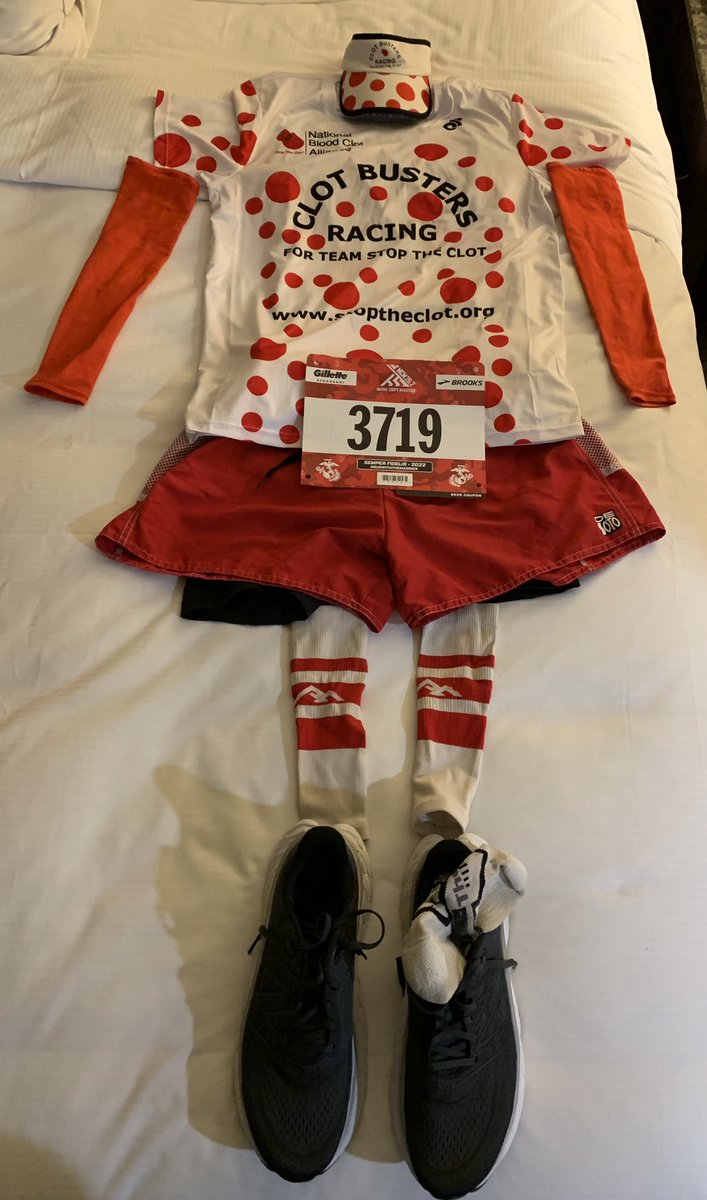 How does my “Flat CLOT BUSTER” look? Never done one before…1 more sleep b4 the @Marine_Marathon CLOT BUSTER @TeamStopTheClot polka-dots racing to Celebrate ALL Blood Clot Survivors and remember those tragically lost. #StopTheClot @StopTheClot @pickybars @desotosport @newbalance