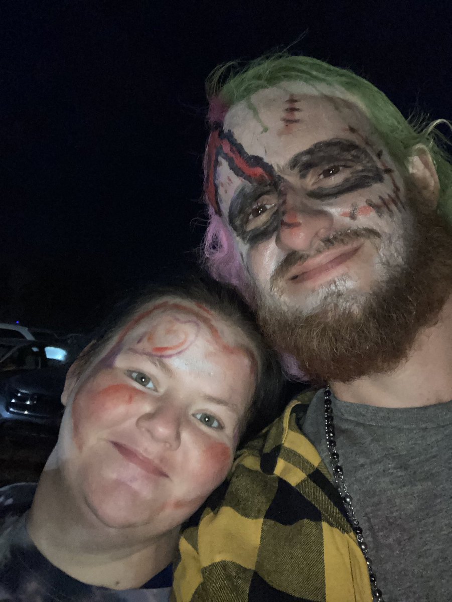 TnMatthewAllen's tweet image. At Halloween in the Park in Smyrna TN @DeltaRae_TN #halloween #hauntedfun