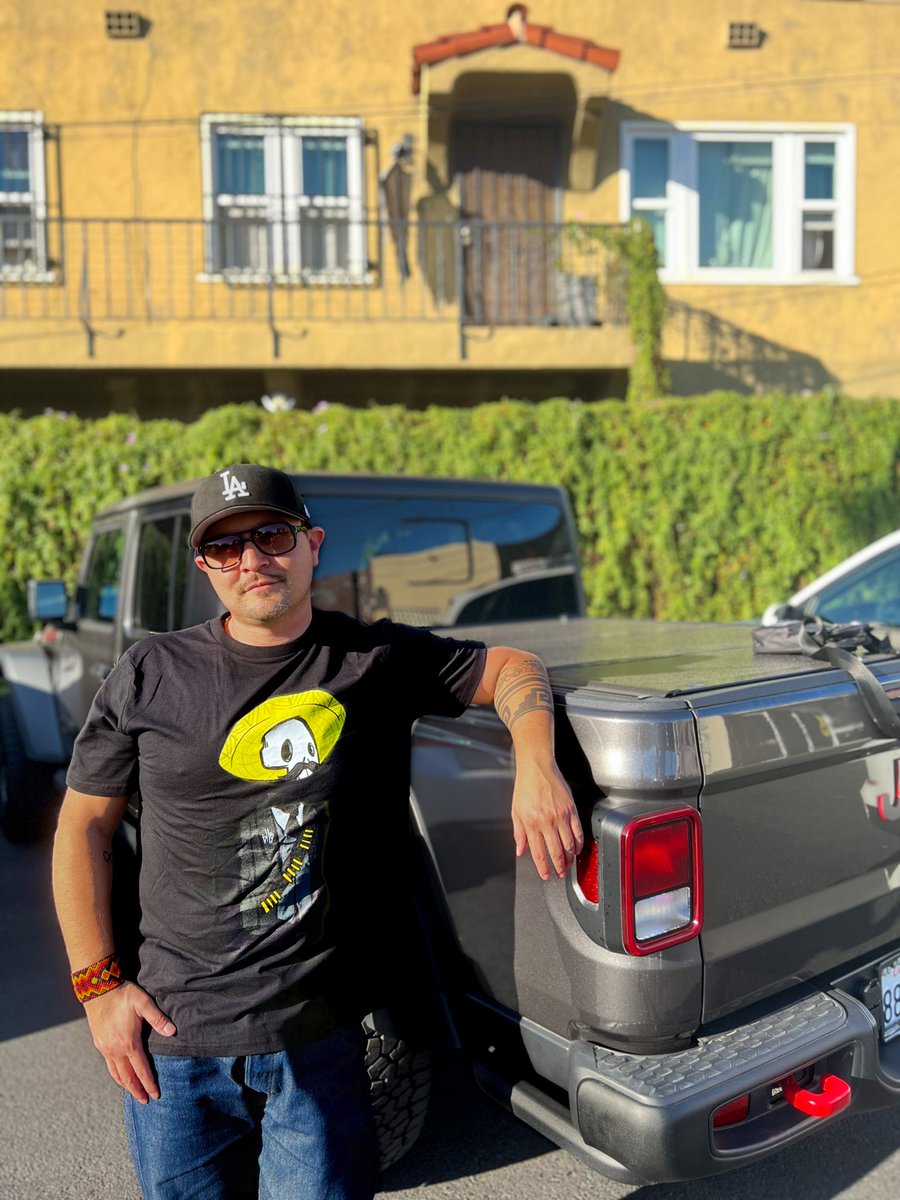 ZapataHuman 125 …representando pa la banda <a href="/HumanBeingbhb/">Human Being</a>