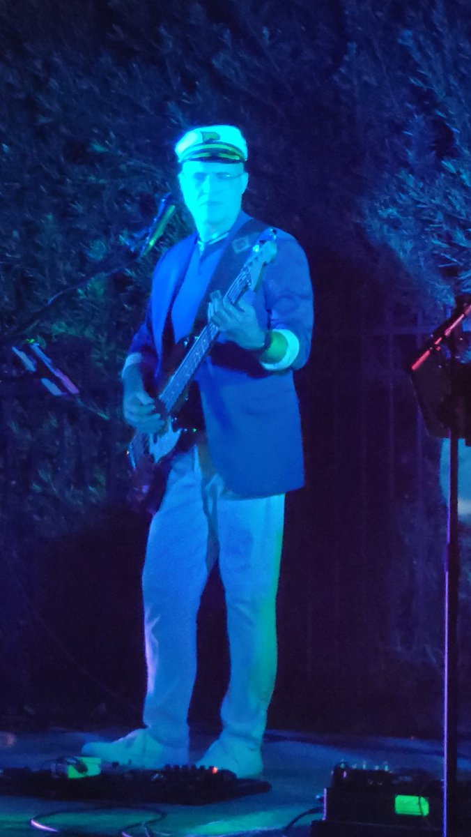 professor-leisure-on-twitter-major-props-to-ucf-football-coach