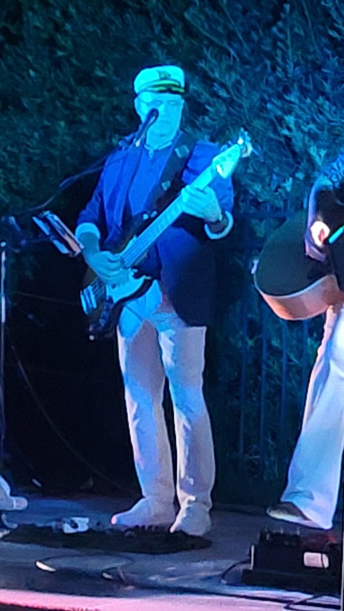 professor-leisure-on-twitter-major-props-to-ucf-football-coach