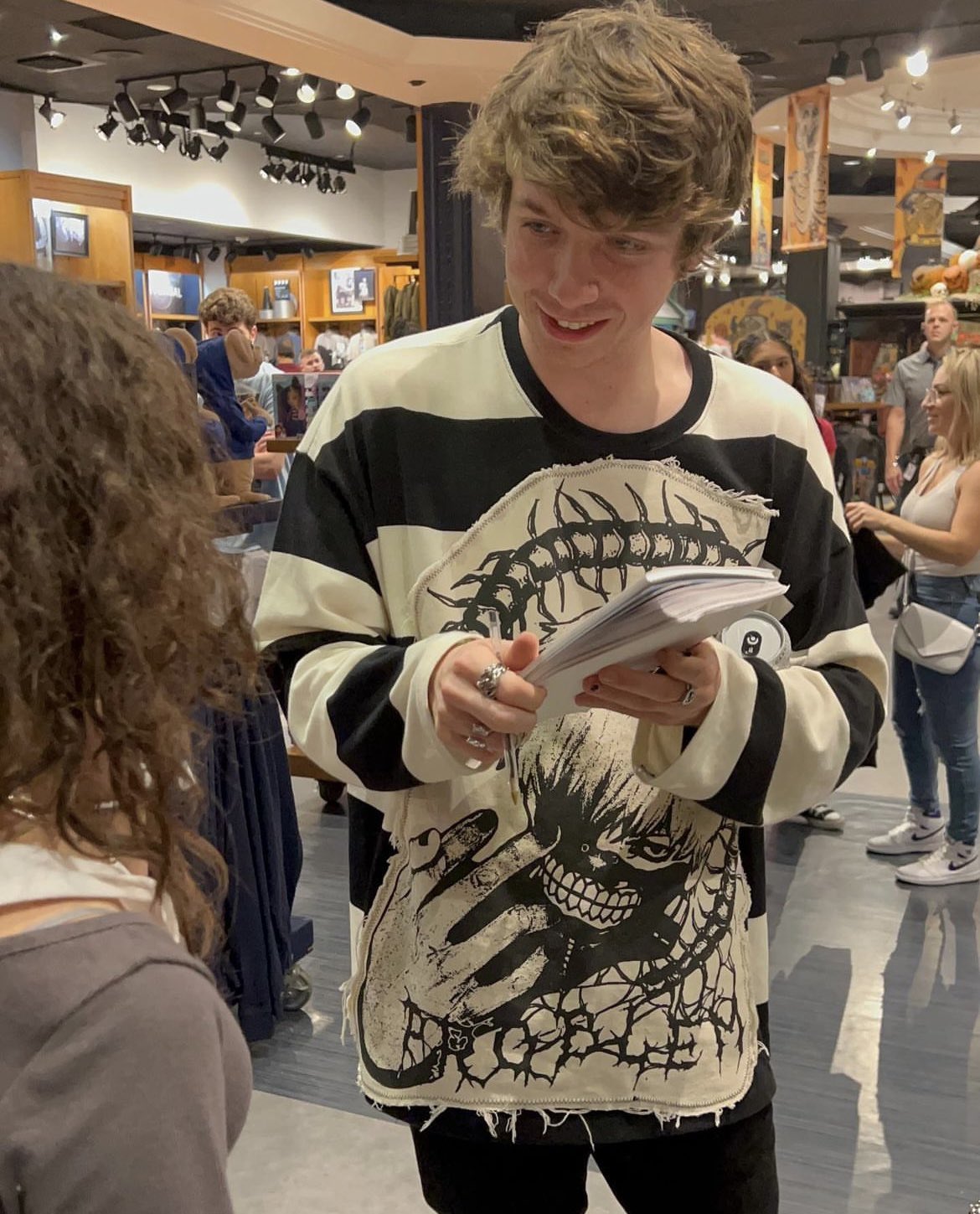 dtqk updates 🎄 on Twitter: quot dream george and karl are in this fan s