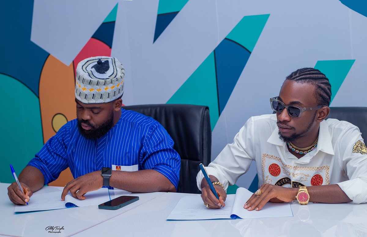 Iorlaha_Dave's tweet photo. On behalf of the entire management of #TeeStitches, we are glad to announce our New Brand Ambassador #EdmundBuratai. 
May we all continue to grow bigger. https://t.co/YFwf9XGXQL