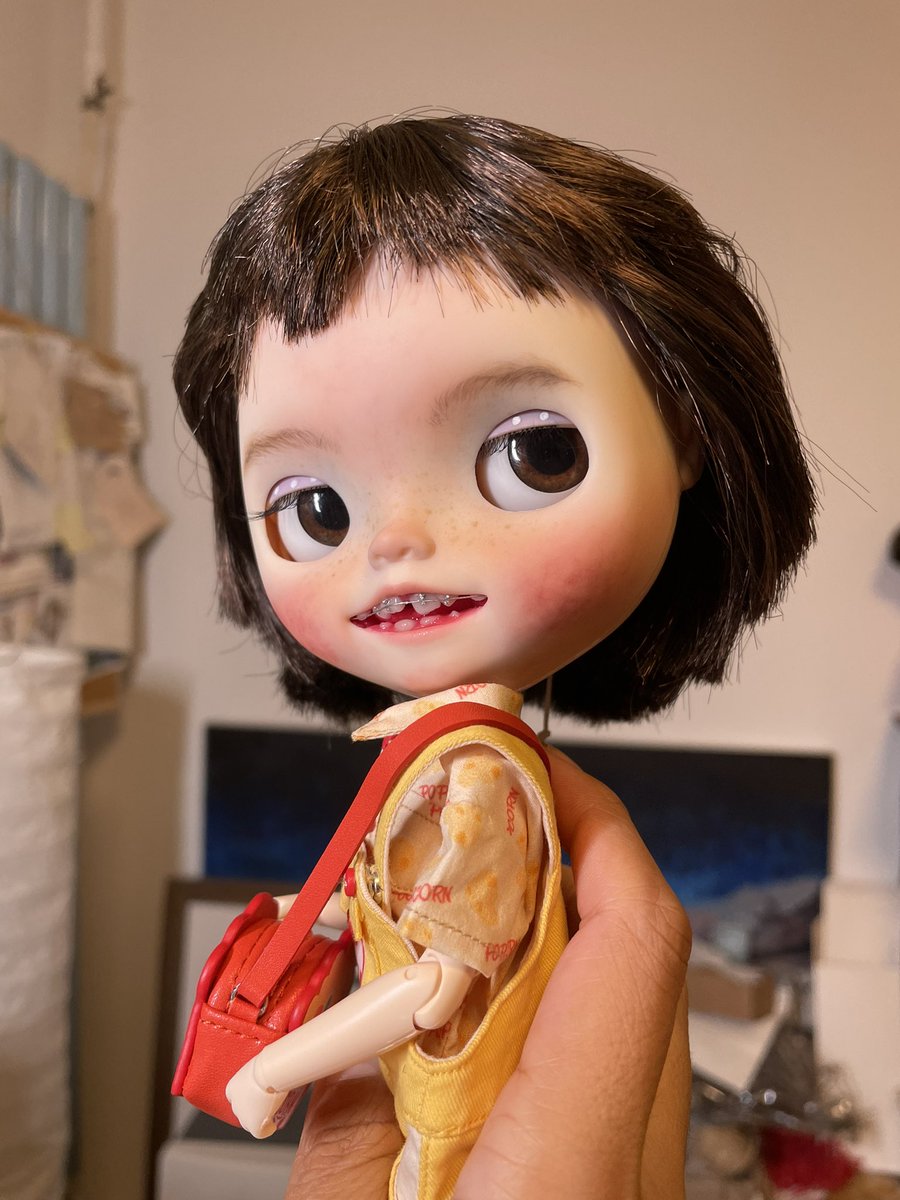 TeaTreeParty's tweet photo. New haircut! What do u think?   #blythe #bjdthailand #customblythe #doll #ooakdoll #タカラトミー #ブライス #ブライスカスタム #ドール #創作人形 #カスタムブライス　#customblythe #customized #kawaii #cute https://t.co/MrBsAnTcwL
