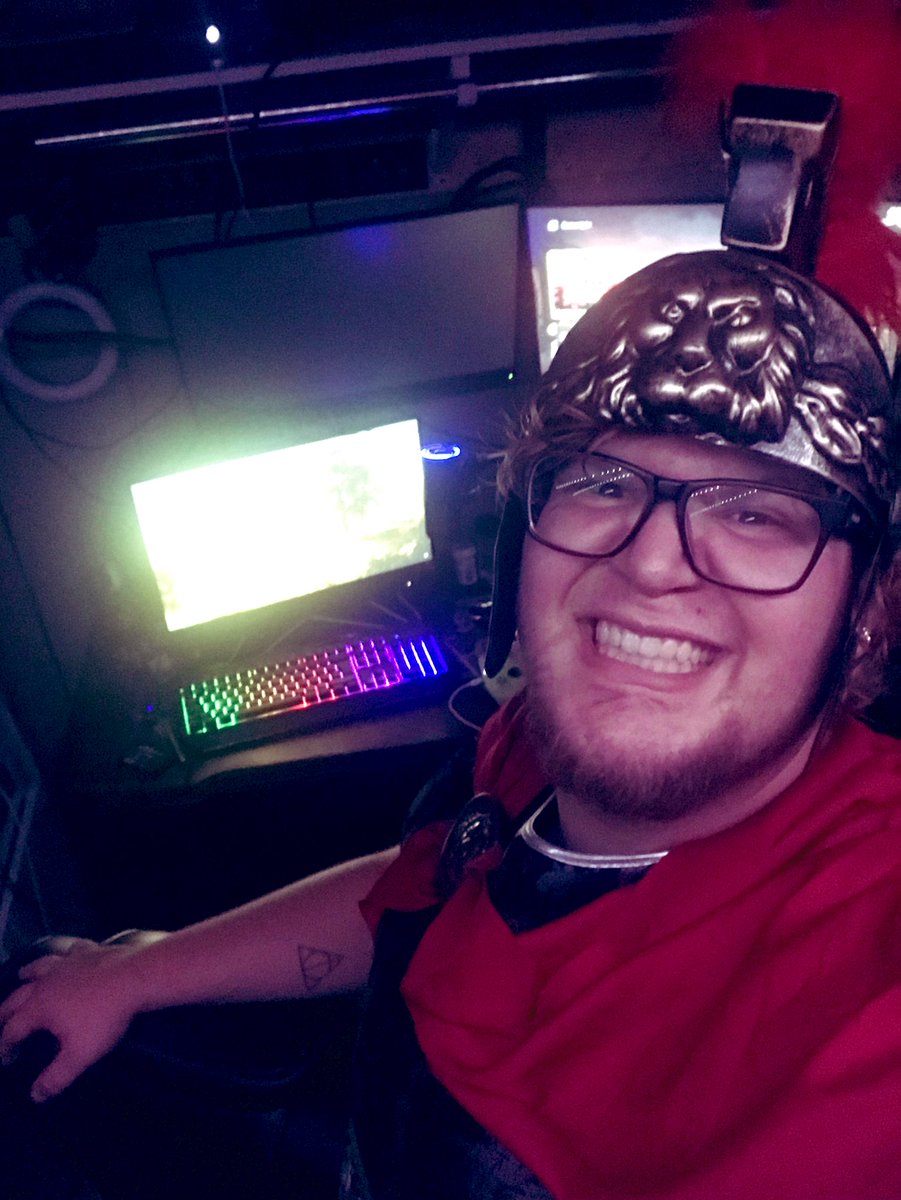 MetaMindVRandom's tweet photo. I’m Back baby!! Going live soon on Twitch! No Online yet so More then Likely Red Dead 2 Story but it’s such a good game I can’t complain!! #dadiator https://t.co/UaV5kvDlL1