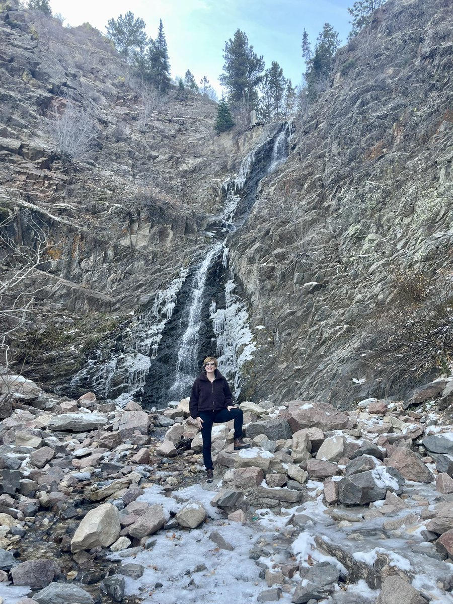 CaitlinLong_'s tweet photo. HIKING #Wyoming today at #CasperMountain #OilCity https://t.co/thJbMHOVOp