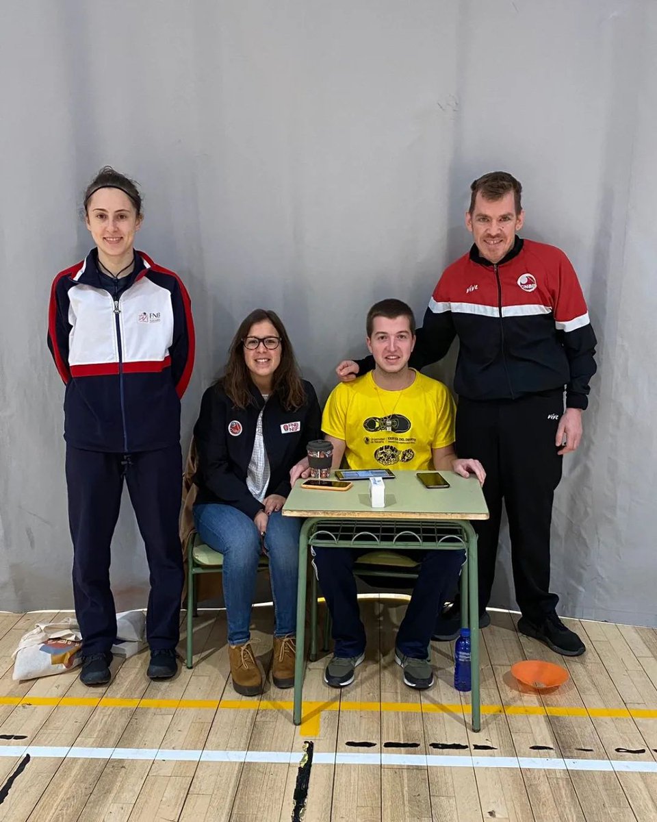 El camino es mejor si lo hacemos juntos 😉
"Itinerario ENaB" 👣 #ProyectoItinerario #DTA 
📝⏱️⏰🏀🖤 #TercerEquipo ⛹️‍♀️⛹️⛹️‍♂️ #JDN 
🏆 Juegos Deportivos de Navarra 2022/23
#Arbitros #Baloncesto #RefereeLife #CNaB
#ENaB #FNBaloncesto #PdvoAzpilagaña