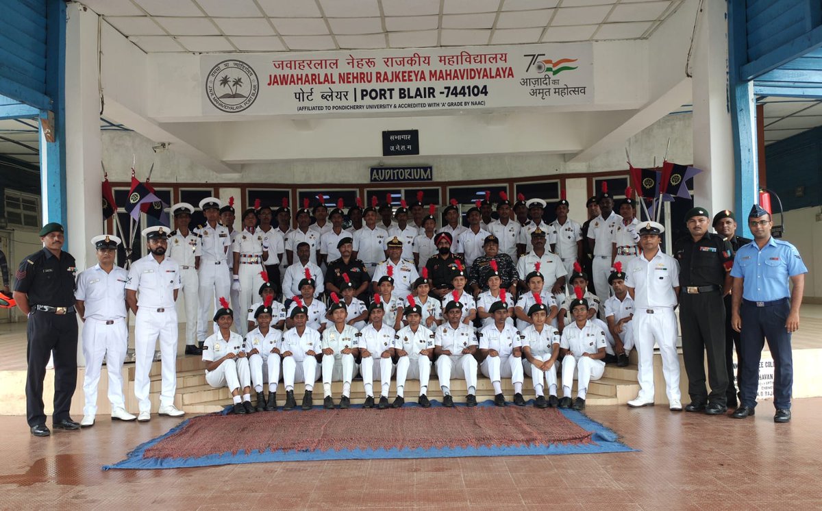BasakaChakrabo1's tweet photo. As part of the ongoing visit of Andamans the DDG NCC Cmde A K Rastogi addressed the SD/SW cadets of Port Blair at #JNRM College and shared his wisdom with them. He also paid respect to the martyr Capt Ashim Bhattacharjee by laying a wreath. 
@NCCDte_TNPAN
@HQ_DG_NCC https://t.co/wfYcxPVxgd