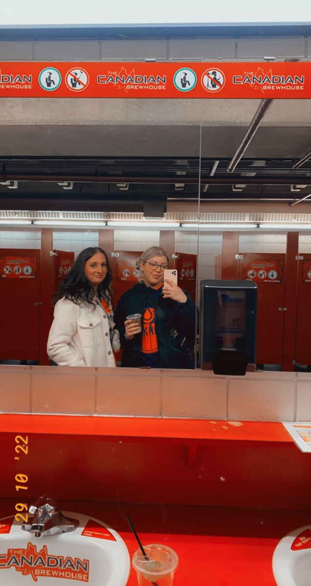 an iconic night I’d say 💙🧡