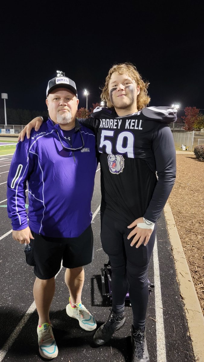 afcatm's tweet image. Senior night with @JackMowrey1 who had a great game at Left Tackle and Snapping tonight. #snappingjack #goknights⚔️ #godukes💜💛