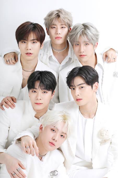 roha_coco's tweet photo. ASTRO白王子🤴✨大好き💜
今日も投票完了✌️

#MAMAVOTE #astro https://t.co/XroL5PjLSb