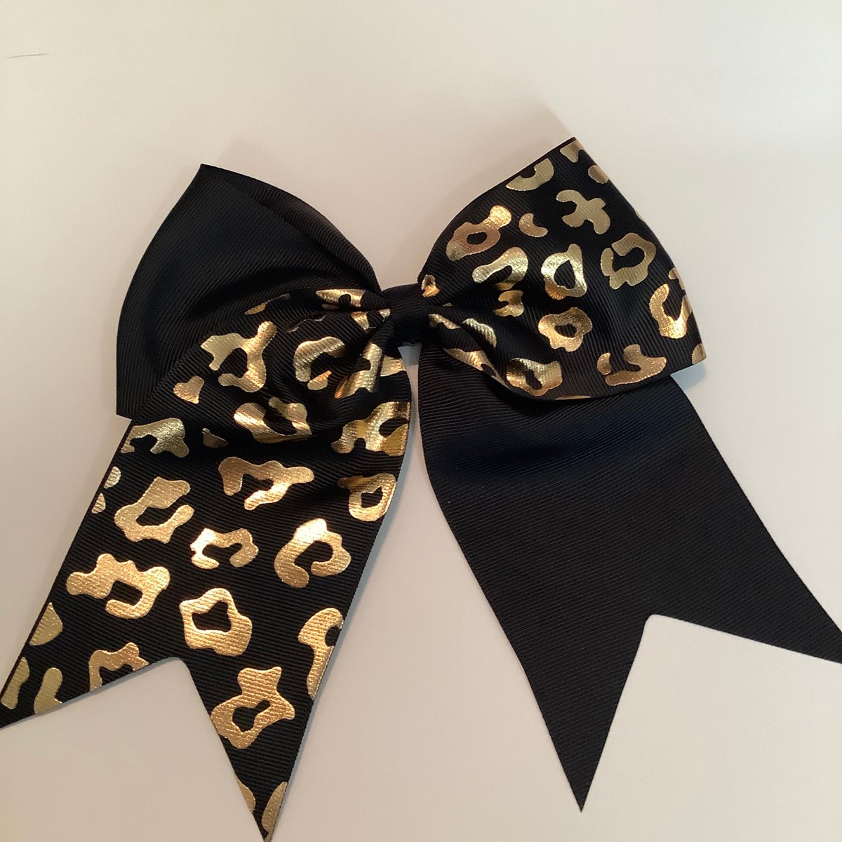 DebbieWomack1's tweet photo. Excited to share the latest addition to my #etsy shop: Girls Hairbows/Teens Hairbows/Girls Hair Accessories/Cheerleading Bows https://t.co/NqohngViTZ #girlshairbows #girlsaccessories #hairbows #hairaccessories #bows #bouquethairbows #cheerhairbows #cheerbows #highquali https://t.co/8y6cVWy0ls