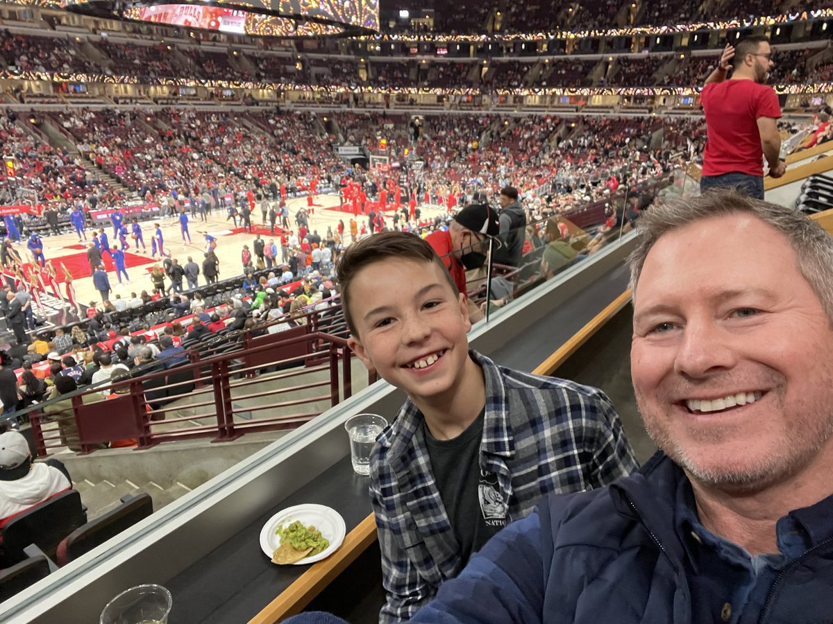 patrick1rooney's tweet photo. #BullsNation Go Bulls!!! https://t.co/NK1iLkgZ5D