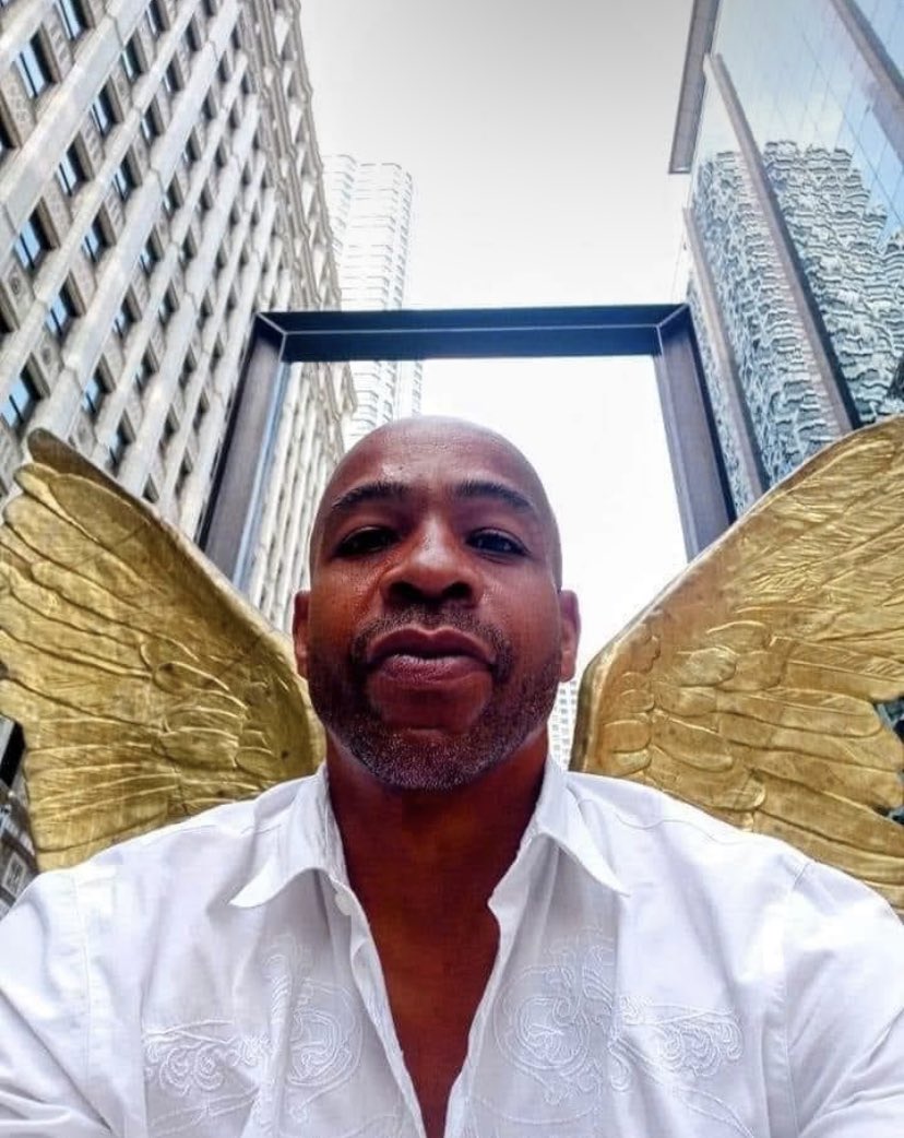 Griffen's tweet photo. #RIPmetamo #MetaMoses #rubberoom 🕊
The wolf of all streets 🙏🏽 https://t.co/e8N5qQaPjH