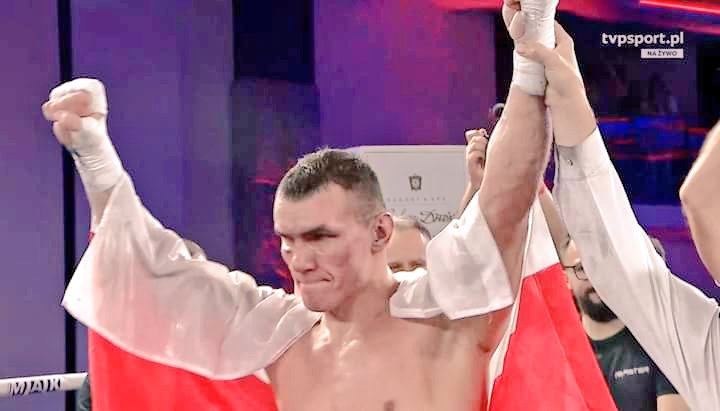 🇵🇱 Mateusz Masternak convincingly outpointed 🇦🇺 Jason Whateley (119-108, 117-110, 118-109) to become the mandatory challenger for IBF champion 🇦🇺 Jai Opetaia. #boxing
