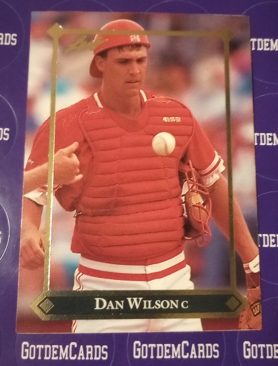 GotdemCards's tweet photo. 1992 Leaf Gold Rookies #BC18 Dan Wilson #CincinnatiReds #Reds
$2.00 OBO
#BaseBall #baseballcards #MLB
@HobbyRetweet_ #Thehobby
#sportscards #sportscardsforsale
@JakeMc945 @CardHobbyRTs @ILOVECOLLECTIN1 @sports_sell @CardboardEchoes @timscards1
@84baseballcards https://t.co/cethPTPrcE