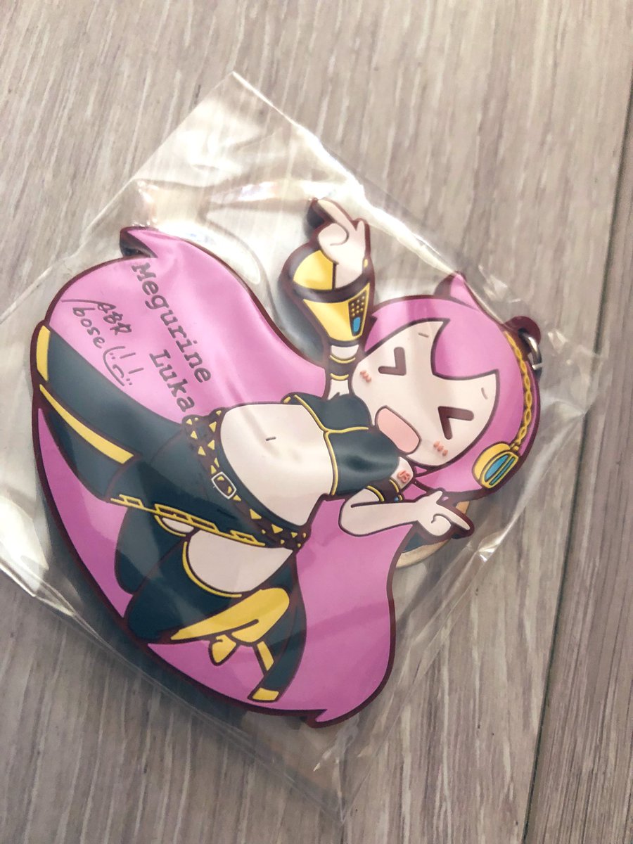 巡音ルカ 「あぶらぼうずさん家のルカさんラバスト出てきた 」|ヴォルさん.⚡️✌︎('ω'✌︎ )⚡︎のイラスト