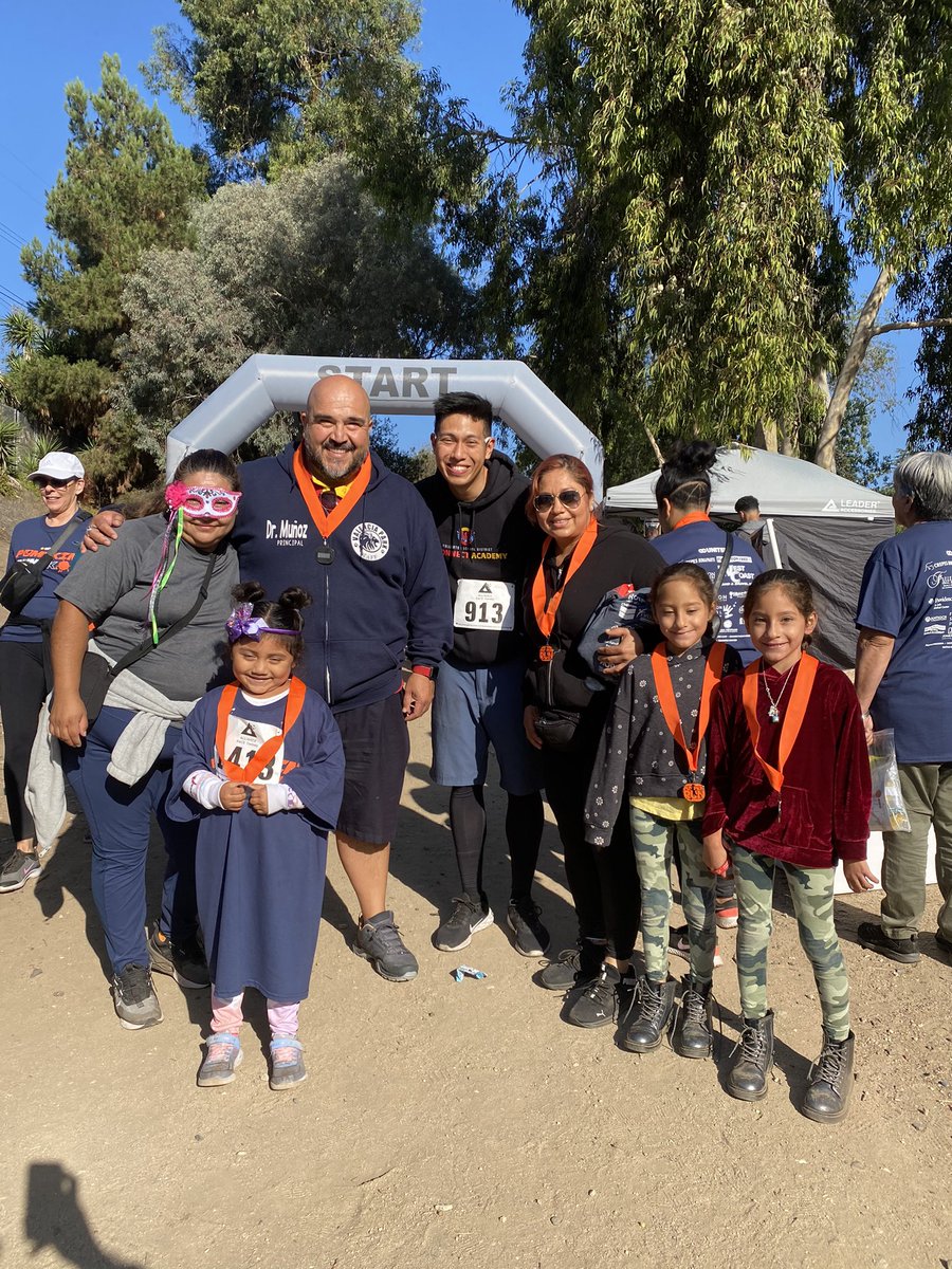 Valencia Park School tweet media