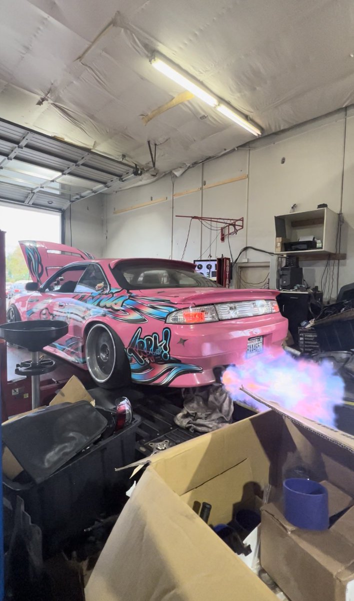 JackUltraMotiv's tweet photo. …and that’s why we call it the Cotton Candy Machine https://t.co/VAmuyvBW7N