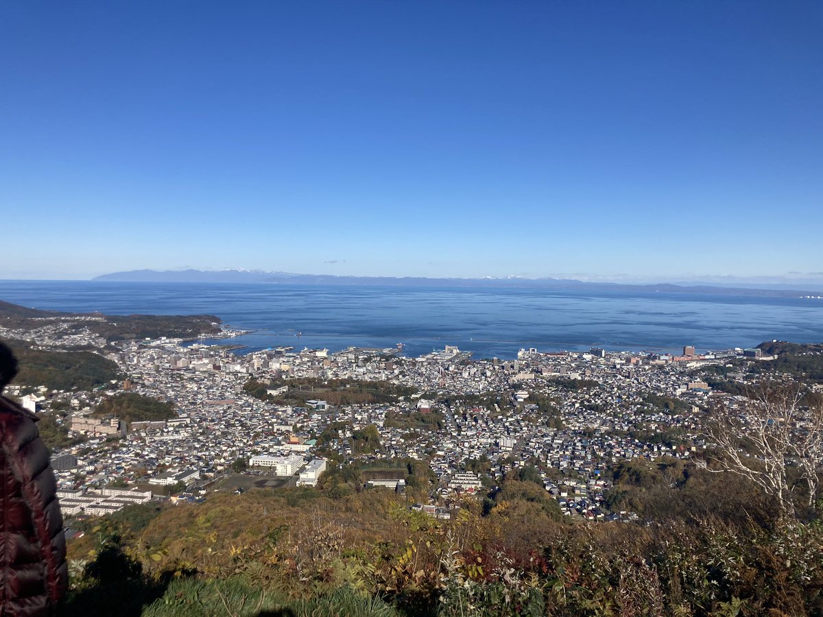 akikawastaff's tweet photo. フジテレビ「空旅をあなたへ」
11月3日、10日、17日(毎木)
22:54〜23:00
＃秋川雅史 出演致します
今回は「北海道・小樽」への空の旅
に行ってきました！
是非ご覧下さい
＃空旅をあなたへ
#ニトリ博物館 https://t.co/AiWRbxo1pJ