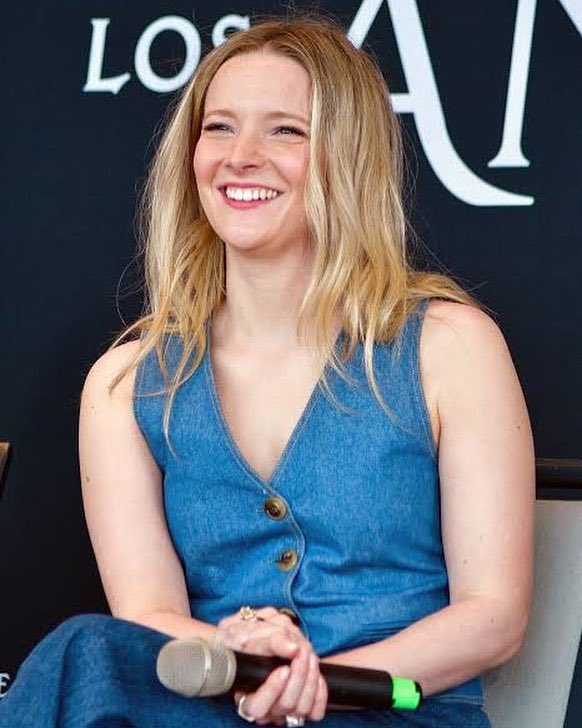 Morfydd Clark (@morfydclark) on Twitter photo 