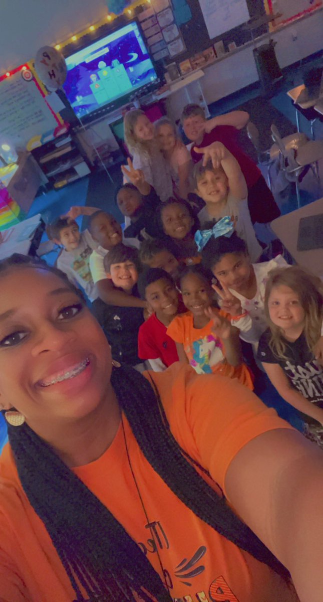 Ms. Ross tweet media