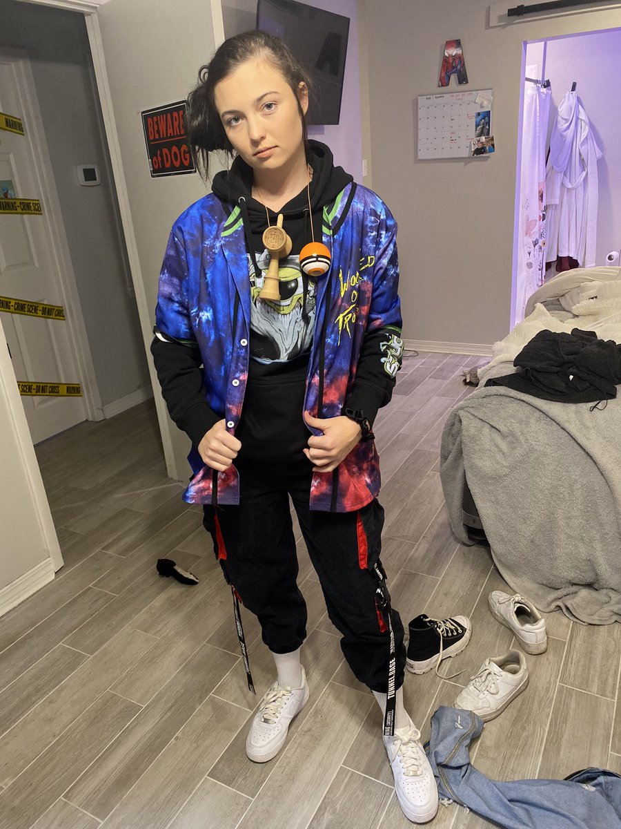 JociRayborn's tweet photo. I just came up with this mix on the way to the costume party @Subtronics https://t.co/YF1CAvmgo6