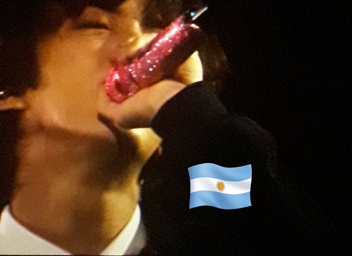 vante_Bangtan's tweet photo. Gracias Seokjin por dejarlo todo anoche y darme la mejor anécdota del año. Gracias por estar tus últimos días antes del sm con vos. Tu locura de viajar tantas hs 🇦🇷 alimenta la nuestra de demostrarte todo lo q te amamos  y te esperamos el tiempo que sea 🚀💜 https://t.co/Nq4EmKp1T0