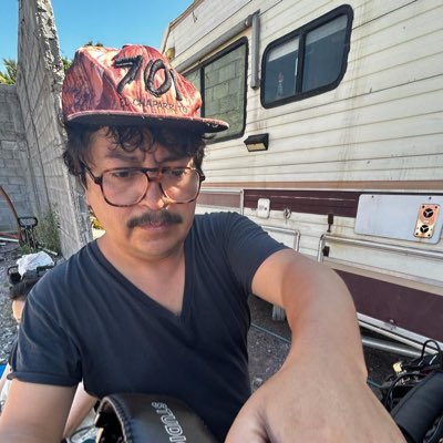 misaeltopillo's tweet photo. #NuevaFotoDePerfil #Mezclando #CGSM #LocationSoundMixer #RV #Mazatlan https://t.co/CvC4vFKQ7F