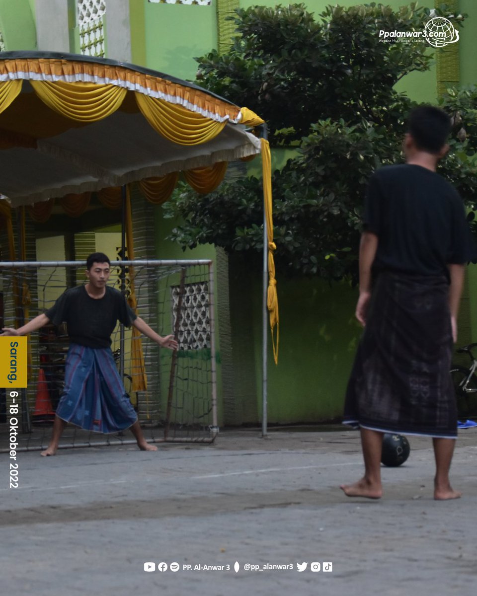 pp_alanwar3's tweet photo. Potret Lomba Futsal dalam rangka Semarak Maulidiyah 1444 H
(6-18 Oktober 2022)
#ppalanwar #ppalanwar3 #futsal #santri #sarang https://t.co/pD4j3YB1Pu