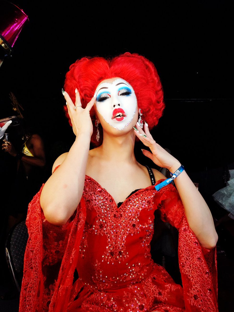 EAT YOUR HEART OUT !!