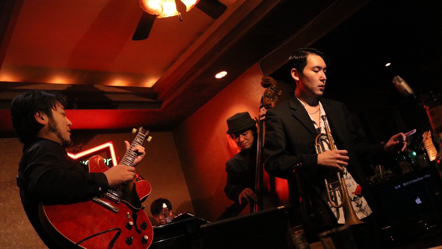 あっきー/長田明宏 on Twitter 