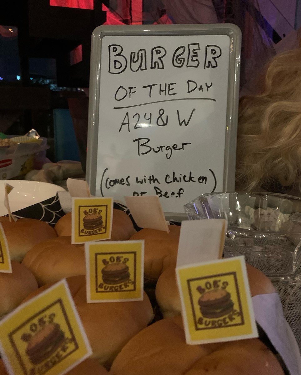 Happy Halloween! <a href="/BobsBurgersFOX/">Bob's Burgers</a> <a href="/A24/">A24</a> #halloween #andw #burgers #halloween #costume
