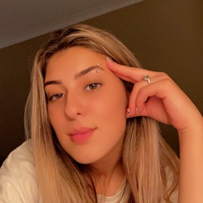 natacha_maio's tweet photo. #NovaFotoDePerfil https://t.co/YnyX9yPgpM