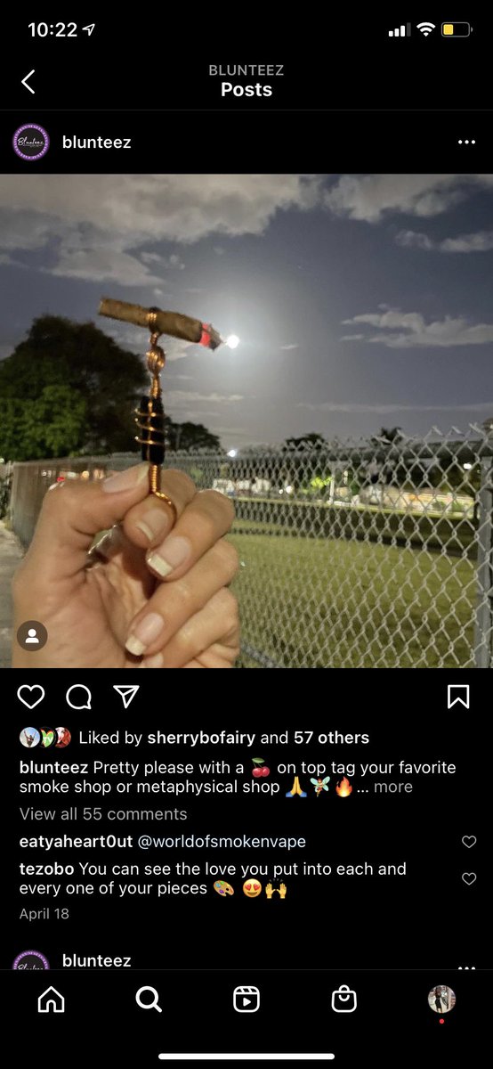bootyslayermeg's tweet photo. @philovian Smoke in style https://t.co/QyOHV45UZy