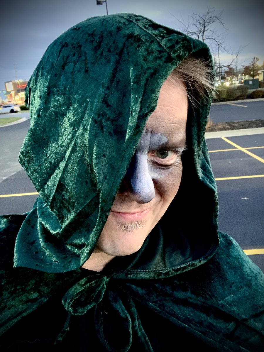 InRepair1's tweet image. I’m a mean, green mother from outer space and I’m bad. 🎃